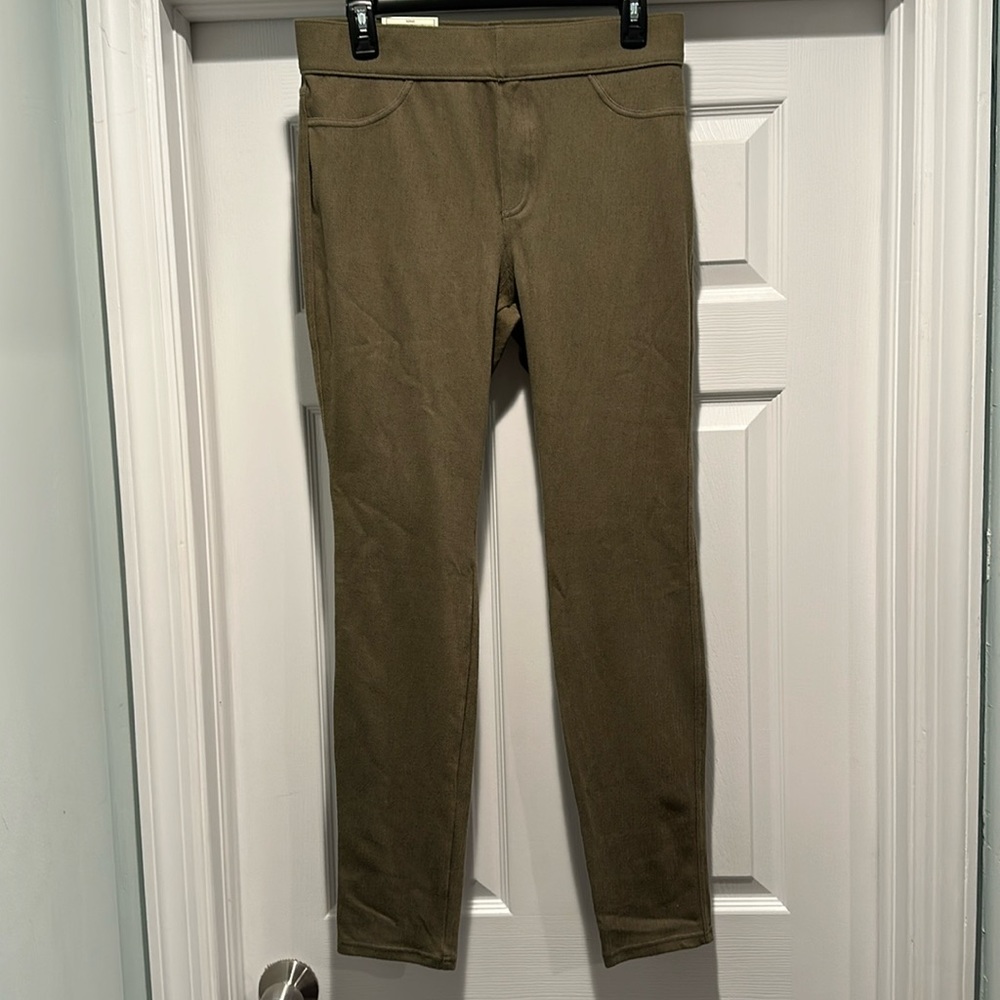 Simply Noelle brand new green leggings- size L/XL